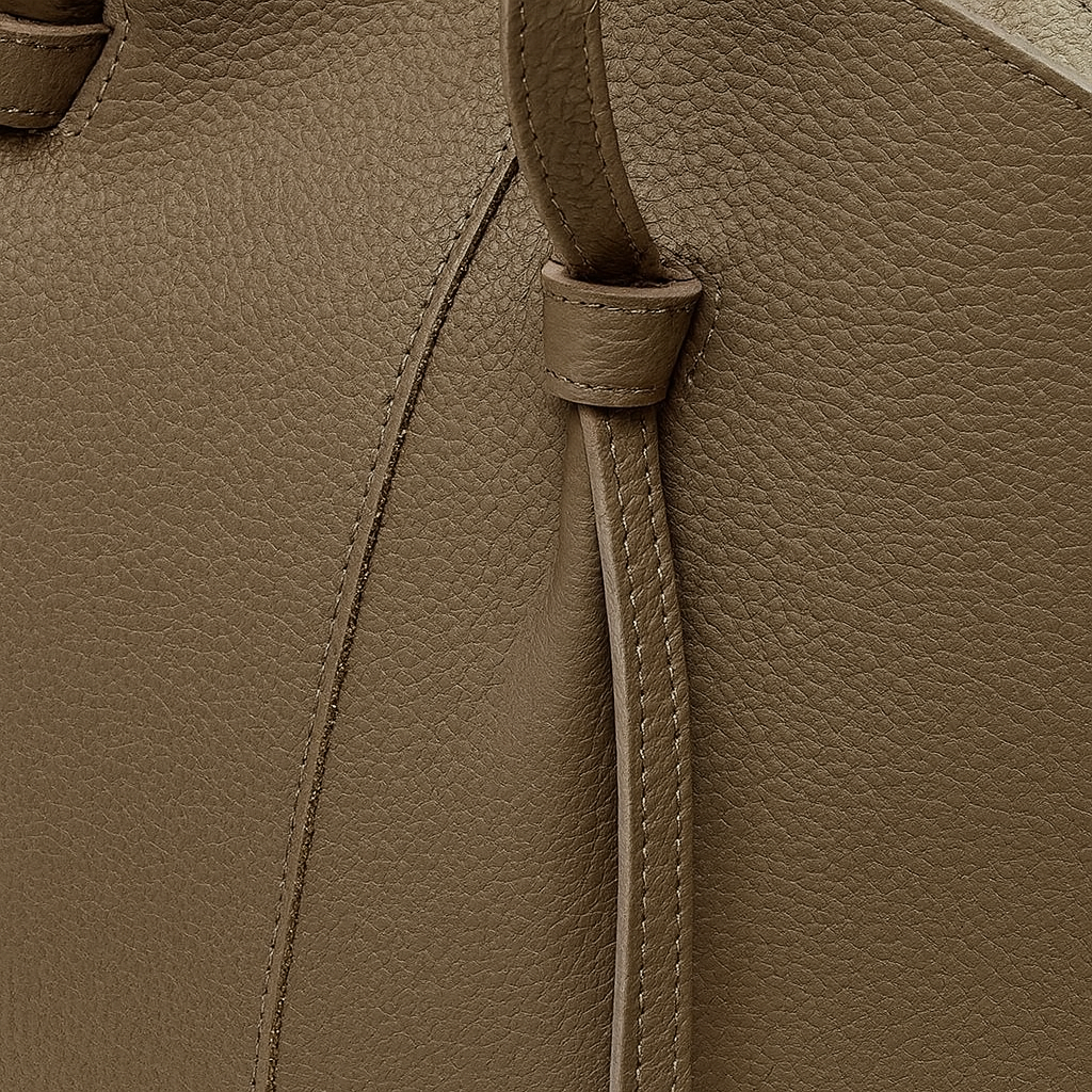 Estrid | Solutions de Rasage Premium