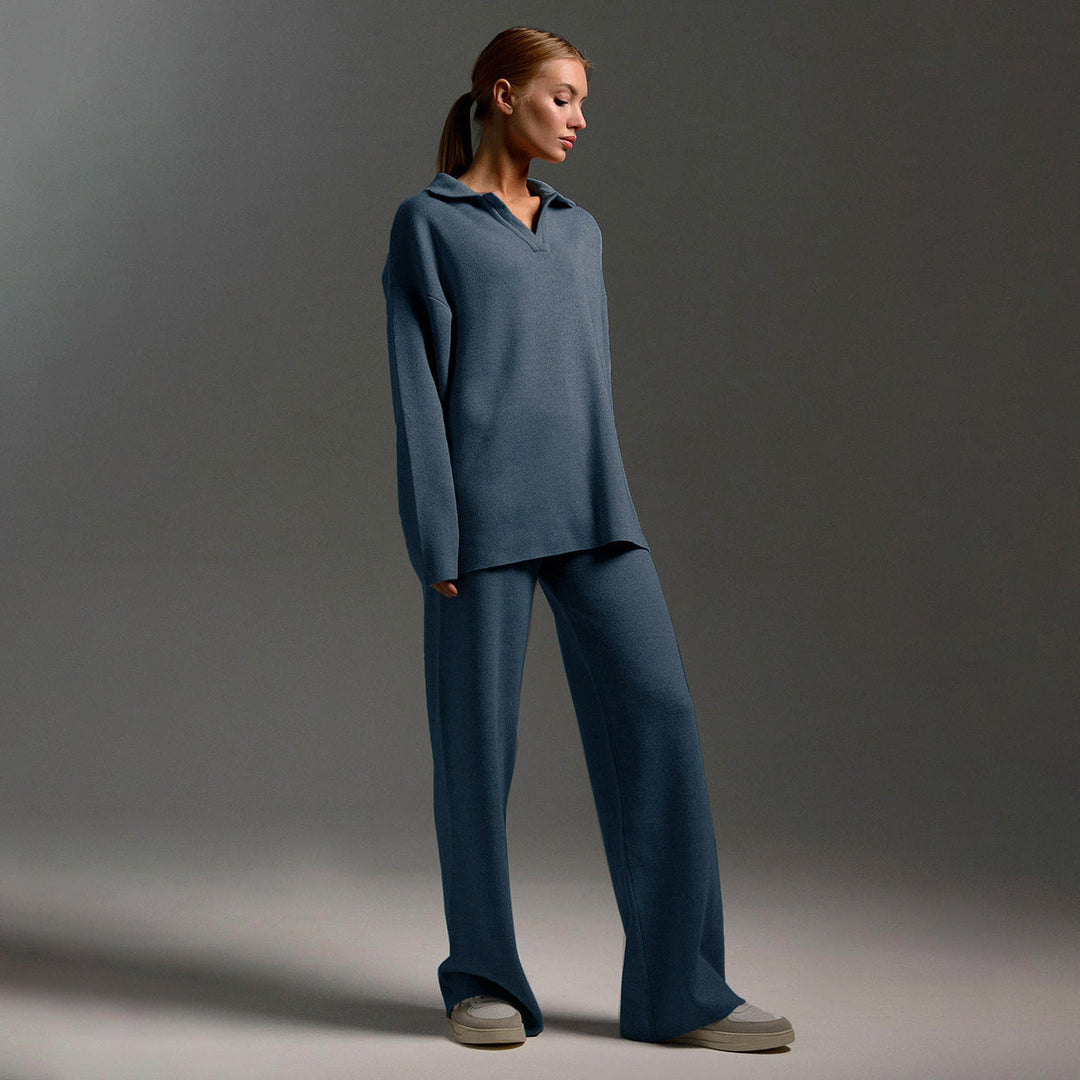 Indy | Ensemble femme avec un pull polo oversize et un pantalon large en couleur sable