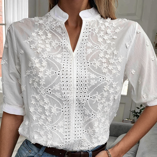 Lila | Blouse luxueuse brodée